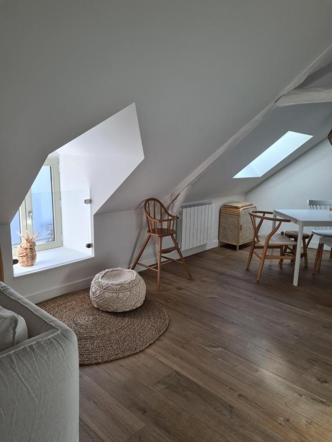 Santorin, Appartement Lumineux Au Coeur De Vannes Dış mekan fotoğraf